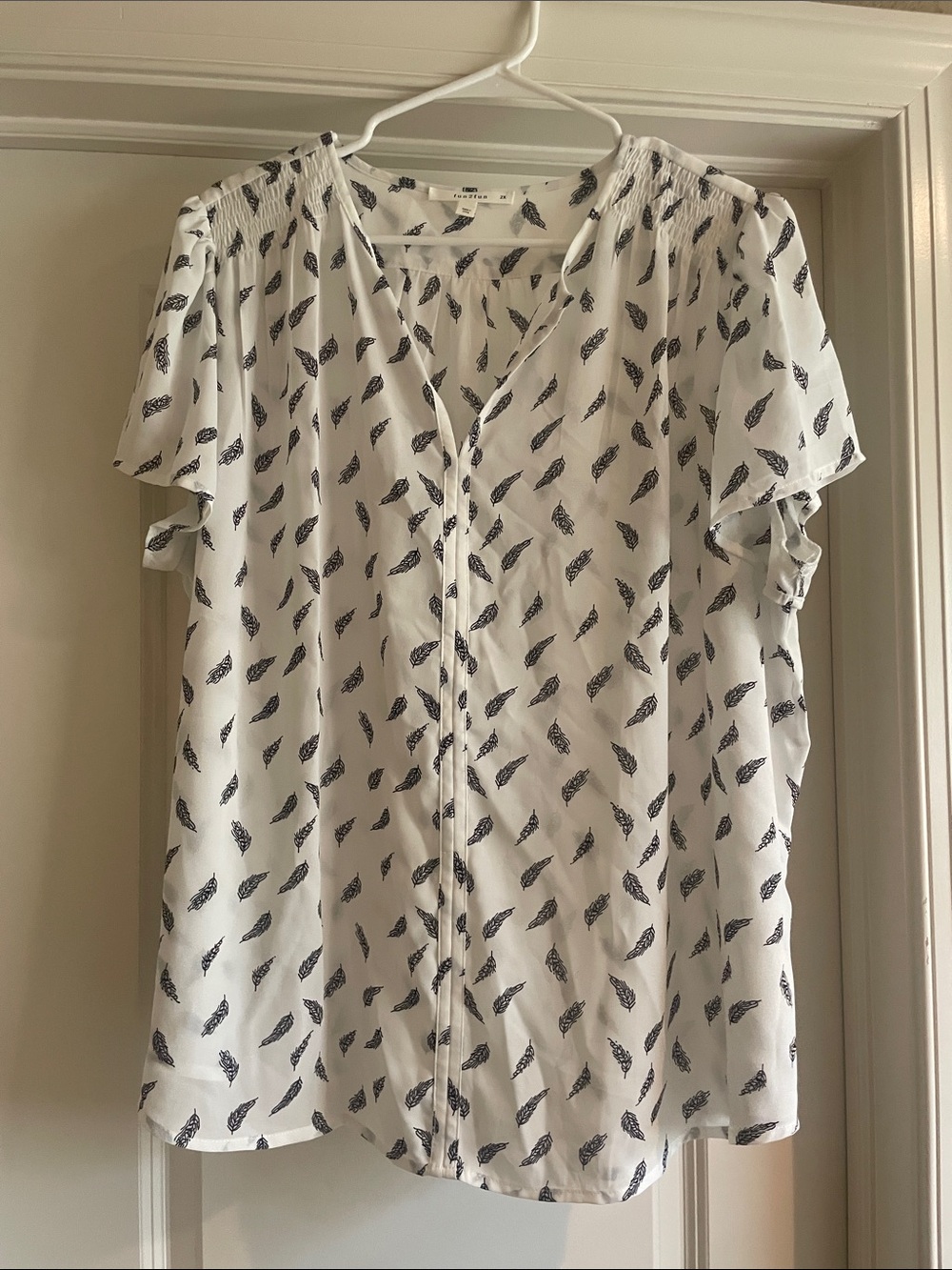 fun 2 fun White Blouse with Black Leaf Motif